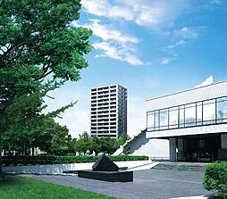 道立近代美術館 まで約 180m(徒歩 3分）の立地
