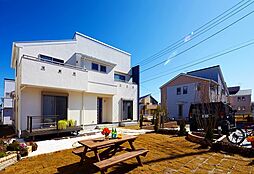 ［レーベンプラッツ シャイニータウン］