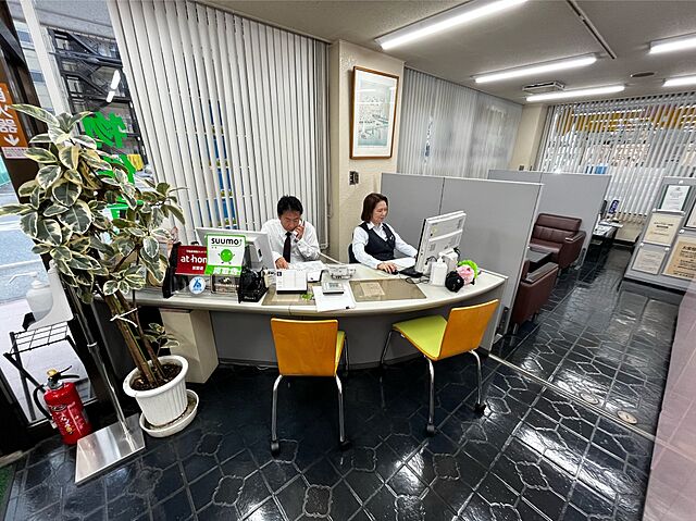 スタッフ