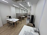 スタッフ