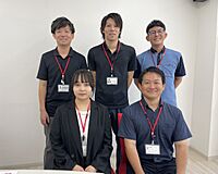 スタッフ