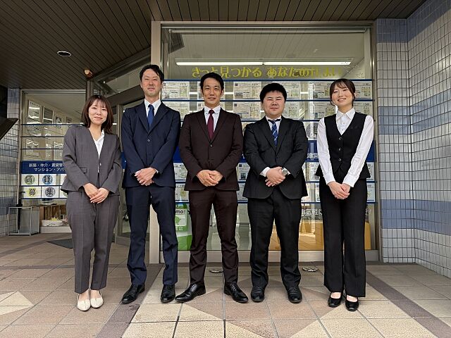 スタッフ