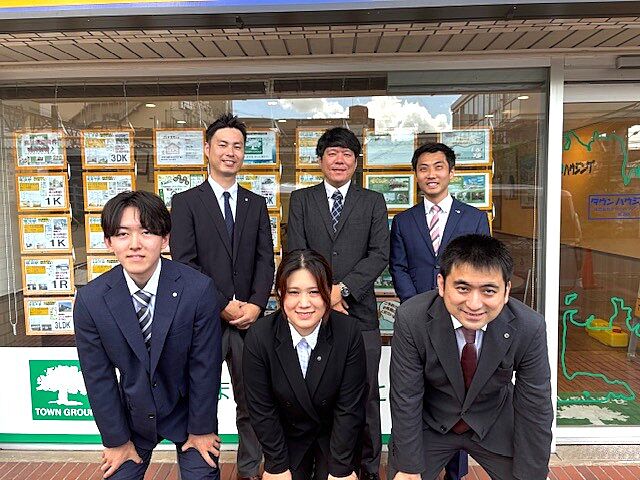 スタッフ