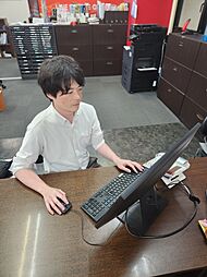 スタッフ写真