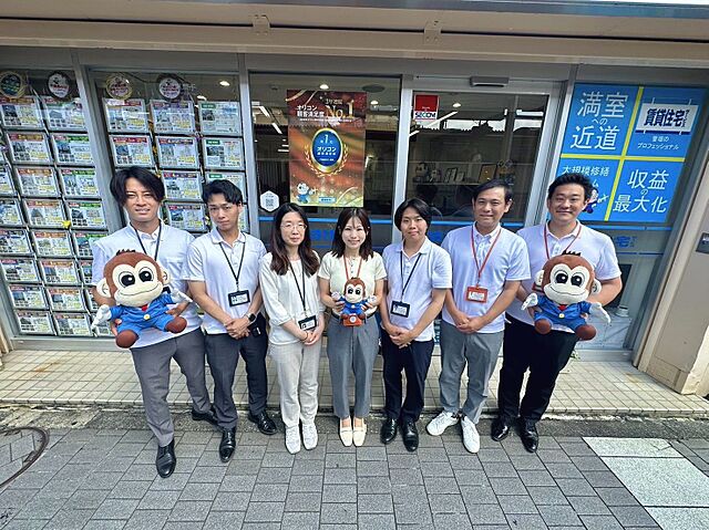 スタッフ
