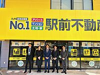 スタッフ