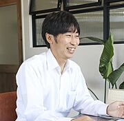 中川裕史