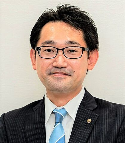スタッフ