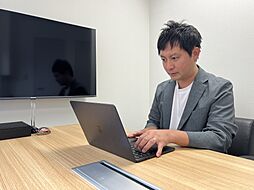 株式会社ブルームライト