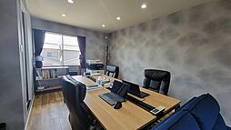 株式会社Anything