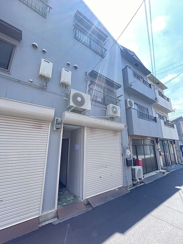 スタッフ