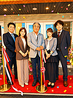 スタッフ