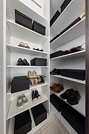 デュオヒルズ弘前駅前 シューズインクロゼット（Aタイプ同仕様）