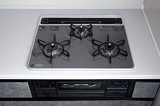 デュオヒルズ西春 ハイパーガラスコートトップ3口コンロ