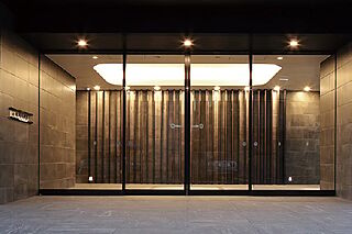 レーベン鶴岡 GRAN MARK TERRACE 強化ガラス