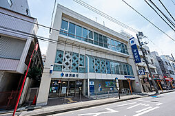 [周辺環境画像] 横浜銀行御幸支店
約410m（徒歩6分）