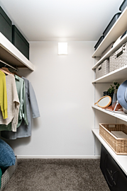 サーパス藤塚テラス ウォークインクローゼット