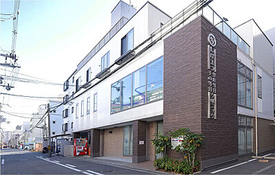 しげまつ整形外科・手の外科クリニック 約100m（徒歩2分）