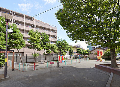 北栄児童公園 約100m(徒歩2分)