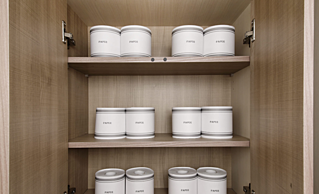 リーフィアレジデンス海老名ブライトガーデン 吊戸棚