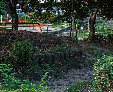 山吹谷公園 徒歩4分