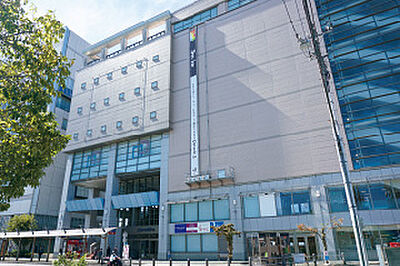 丸広百貨店 飯能店 約290m(徒歩4分)