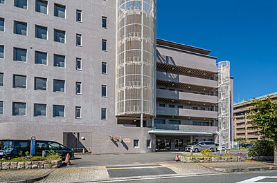 奈良県社会福祉総合センター 約1,180m（徒歩15分）