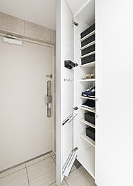 アルファスマート草津新浜町 シューズボックス