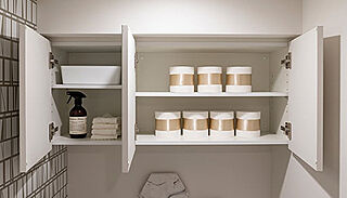 ジオタワー新町 吊戸棚