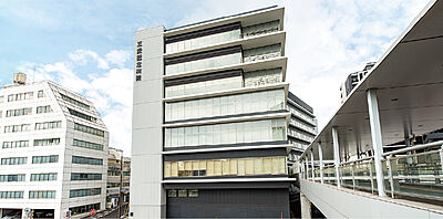 三愛記念病院 徒歩13分