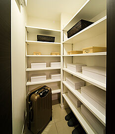 モアグレース西岐阜ステーションプレミア シューズクローク