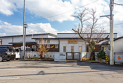 市立松原保育園 約1,300m(徒歩17分・自転車6分)