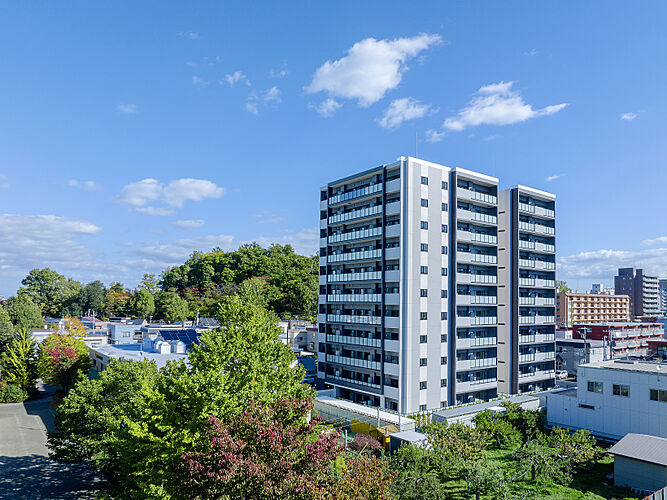 クリーンリバーフィネス澄川グランデュオ 外観