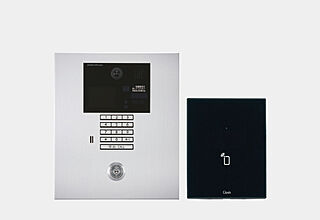 プレシス蓮田ステーションフロント オートロック操作盤＆ハンズフリー対応 Tebra passリーダ