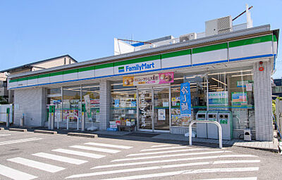 ファミリーマート 豊田若宮店 約110m(徒歩2分)