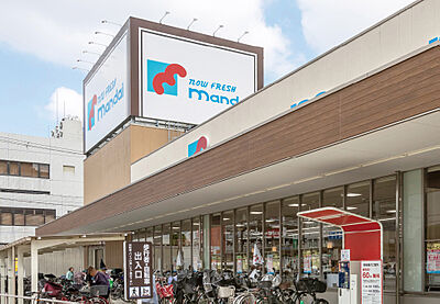 万代 鶴見諸口店 約130m（徒歩2分）