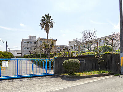 交野市立藤が尾小学校 （E）約1,060m（徒歩14分）