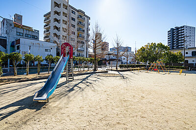 山之手四丁目公園 約320m（徒歩4分）