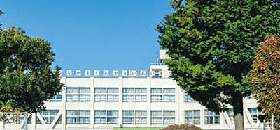 拝島第三小学校 約240m(徒歩3分)