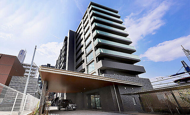 ピアッツァコート南八木