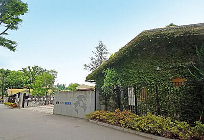 板橋こども動物園〈東板橋公園〉 約710m(徒歩9分)