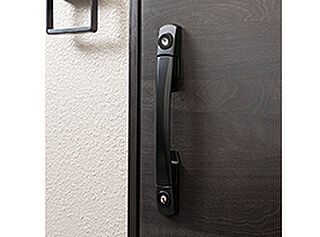 プレサンス レイズ 桜山WEST・プレサンス レイズ 桜山EAST グリップドアハンドル