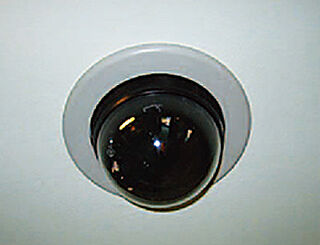 プレサンス ロジェ 向日町 防犯カメラ