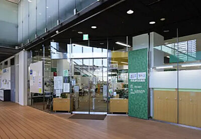 さいたま市立武蔵浦和図書館 約1,060m(徒歩14分)