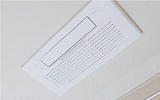 ダイアパレス一宮本町 浴室換気暖房乾燥機