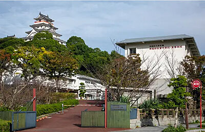 早稲田佐賀中学校・高等学校 約980m(徒歩13分)