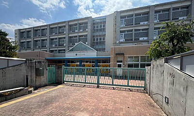 ほのか小学校 約550m(徒歩7分)