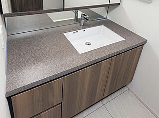 シエリア杉並高井戸 人造大理石天板の洗面カウンター