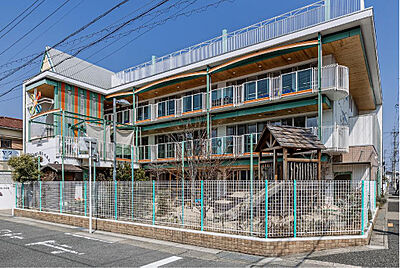 私立 上小田井保育園 約90m(徒歩2分)