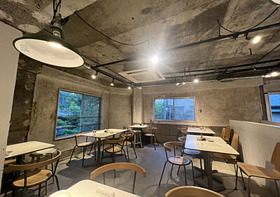 IKI OYSTER BAR 約350m(徒歩5分)